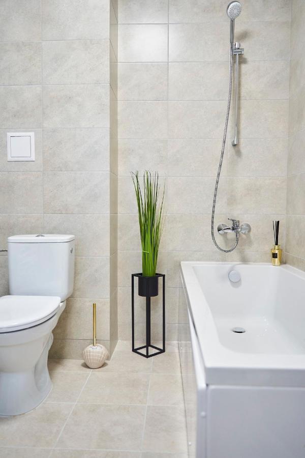 Smarald Apartament Iulius Mall Iasi Eksteriør bilde